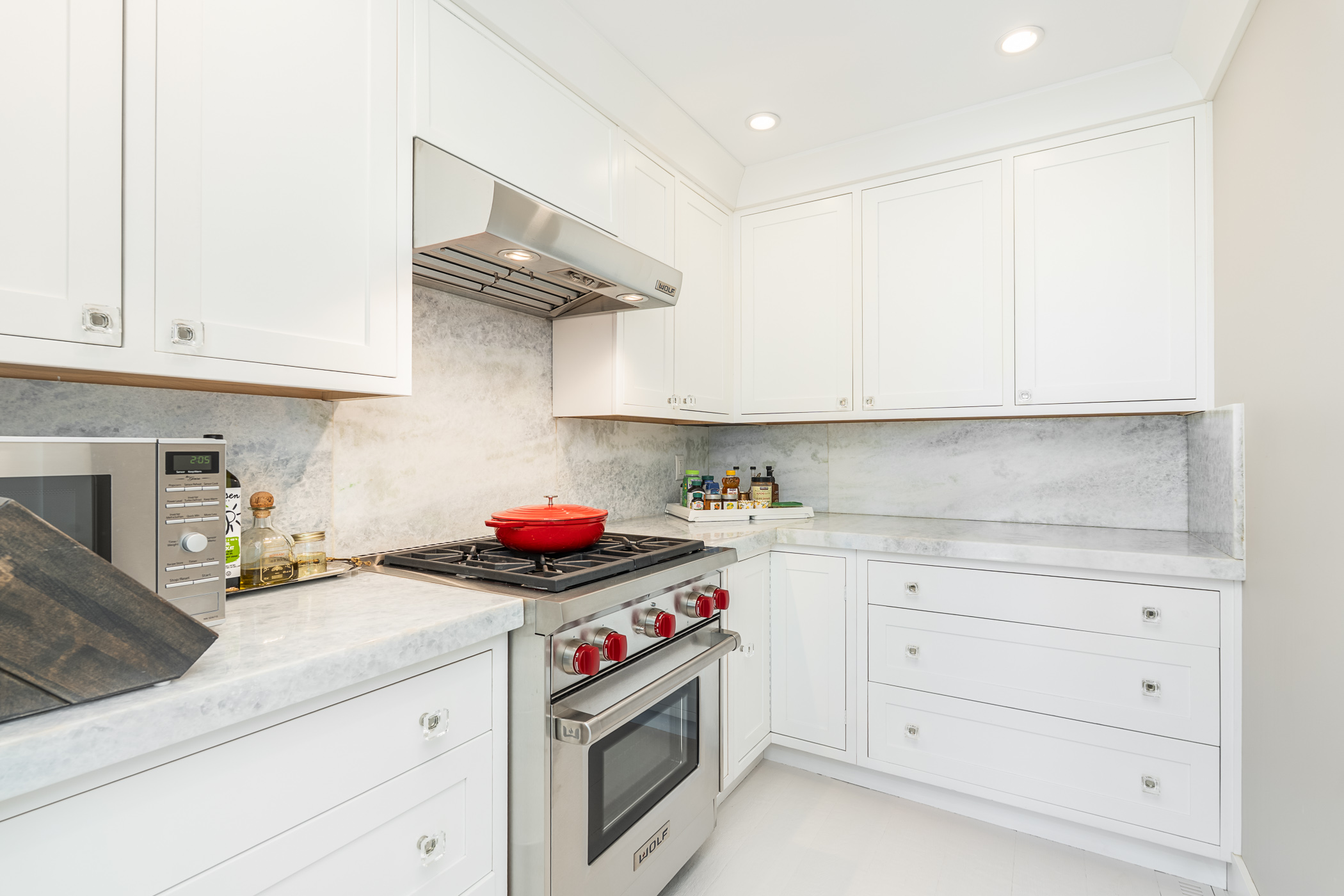 4710 Piccadilly South