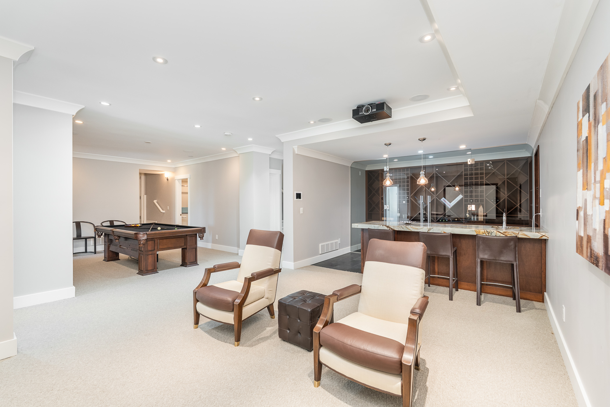 4710 Piccadilly South