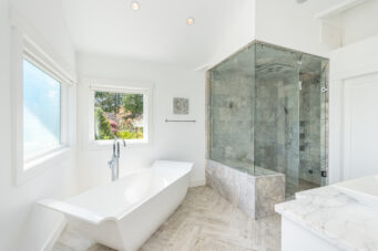 4710 Piccadilly South