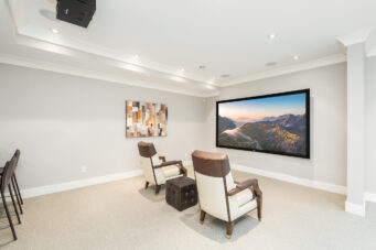 4710 Piccadilly South