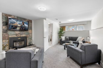 712 Fairway Drive