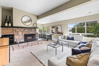 712 Fairway Drive
