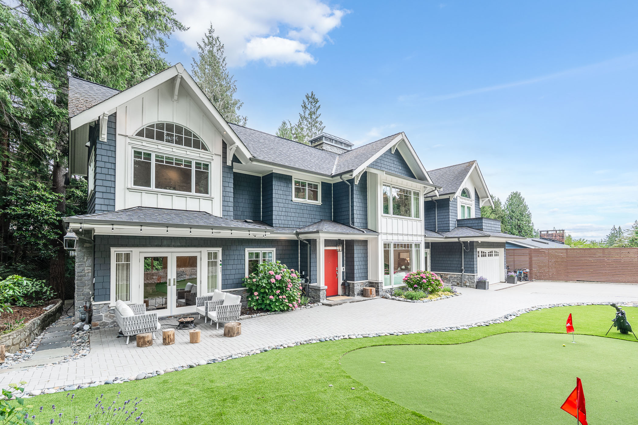 4710 Caulfeild Drive