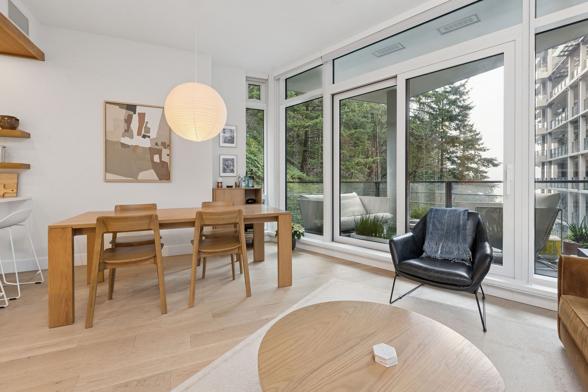 #401 – 6699 Nelson Avenue