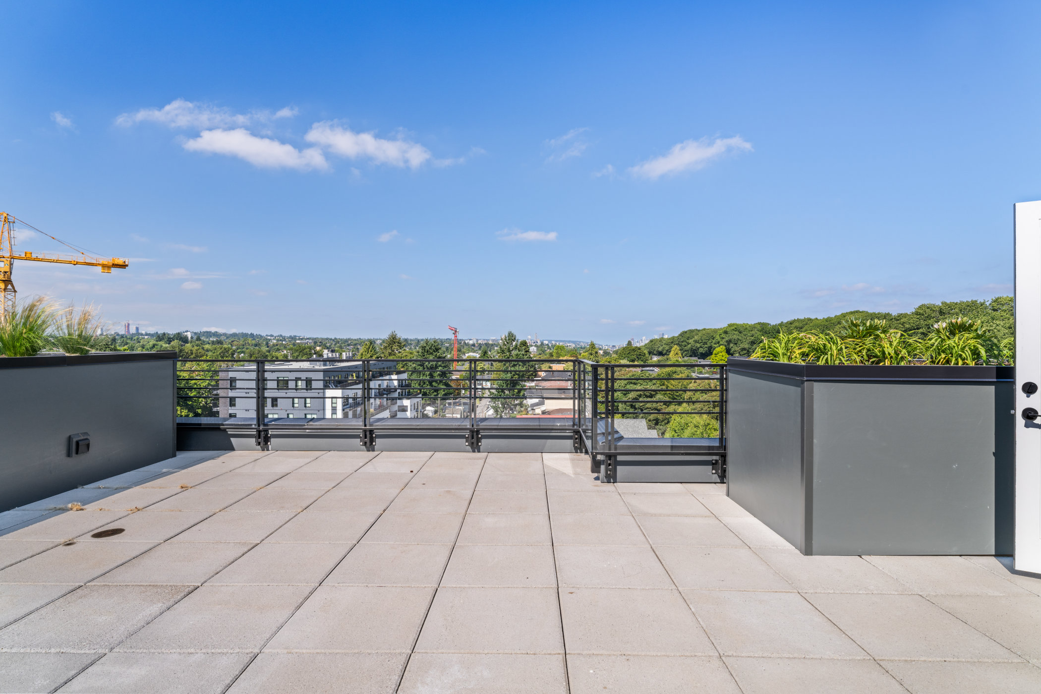 #603 – 2450 Garden Drive