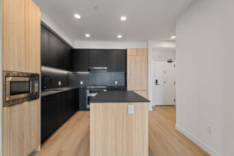 #603 – 2450 Garden Drive