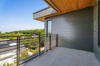 #603 – 2450 Garden Drive