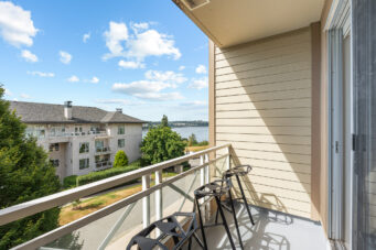 #407 – 3600 Windcrest Drive
