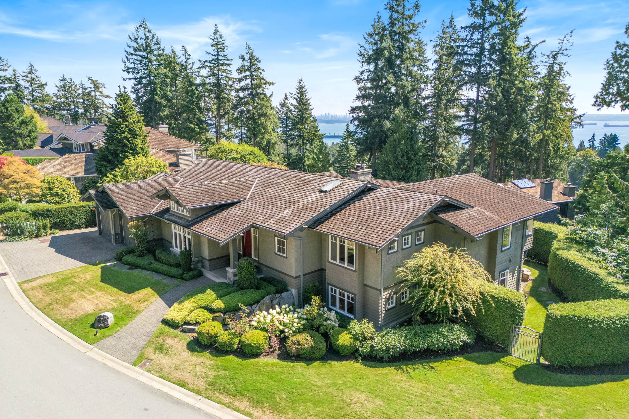4848 Vista Place