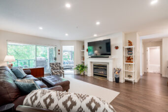 #304 – 3670 Banff Court