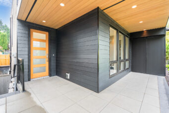 6458 Bruce Street