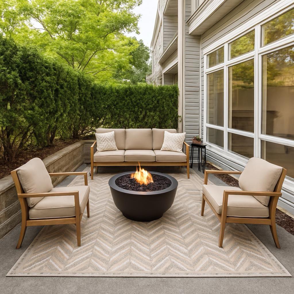 1 – 995 Lynn Valley Road