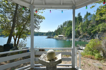 4776 Francis Peninsula Road