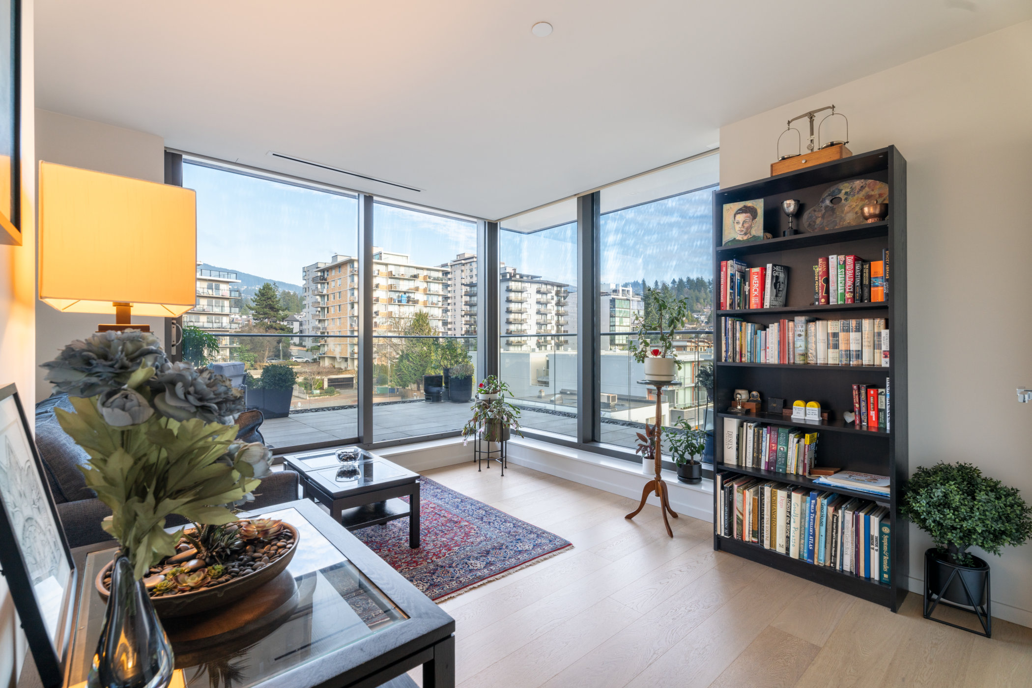 #409 – 1355 Bellevue Avenue