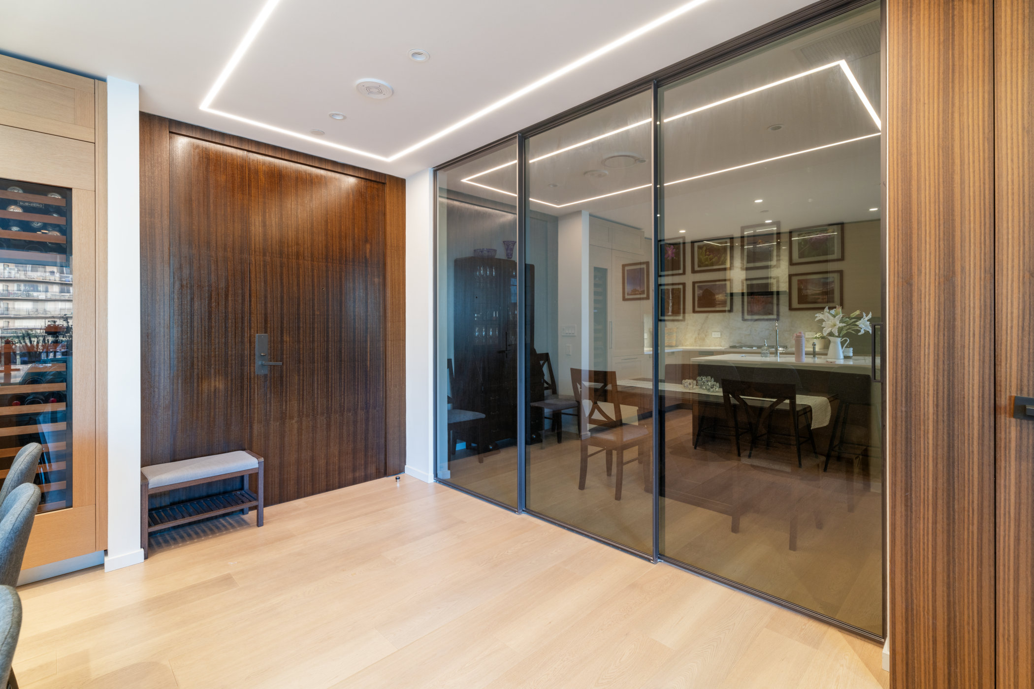 #409 – 1355 Bellevue Avenue