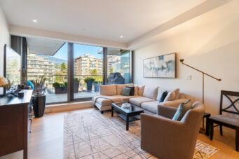 #409 – 1355 Bellevue Avenue