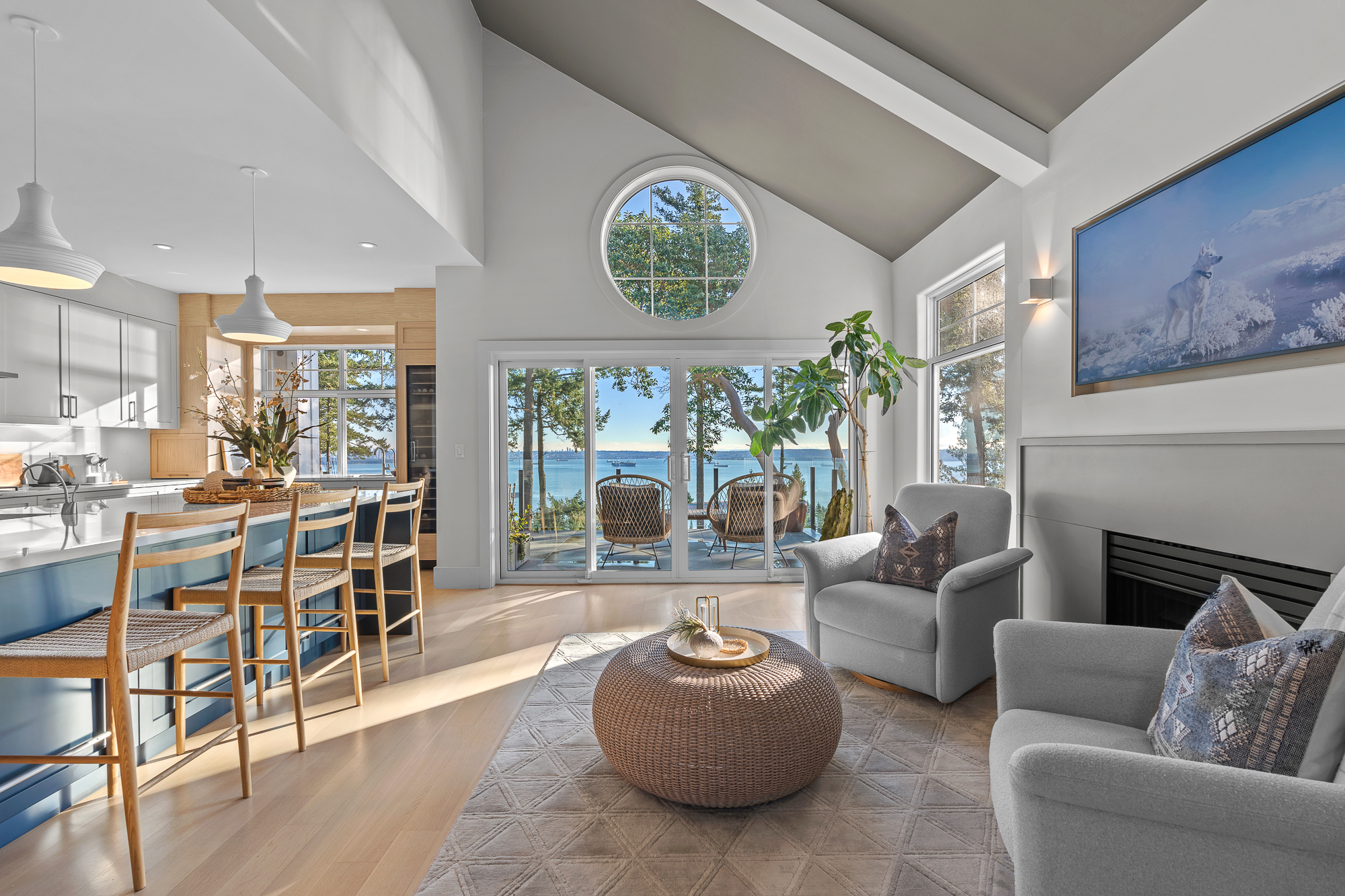 #8 – 5110 Alderfeild Place