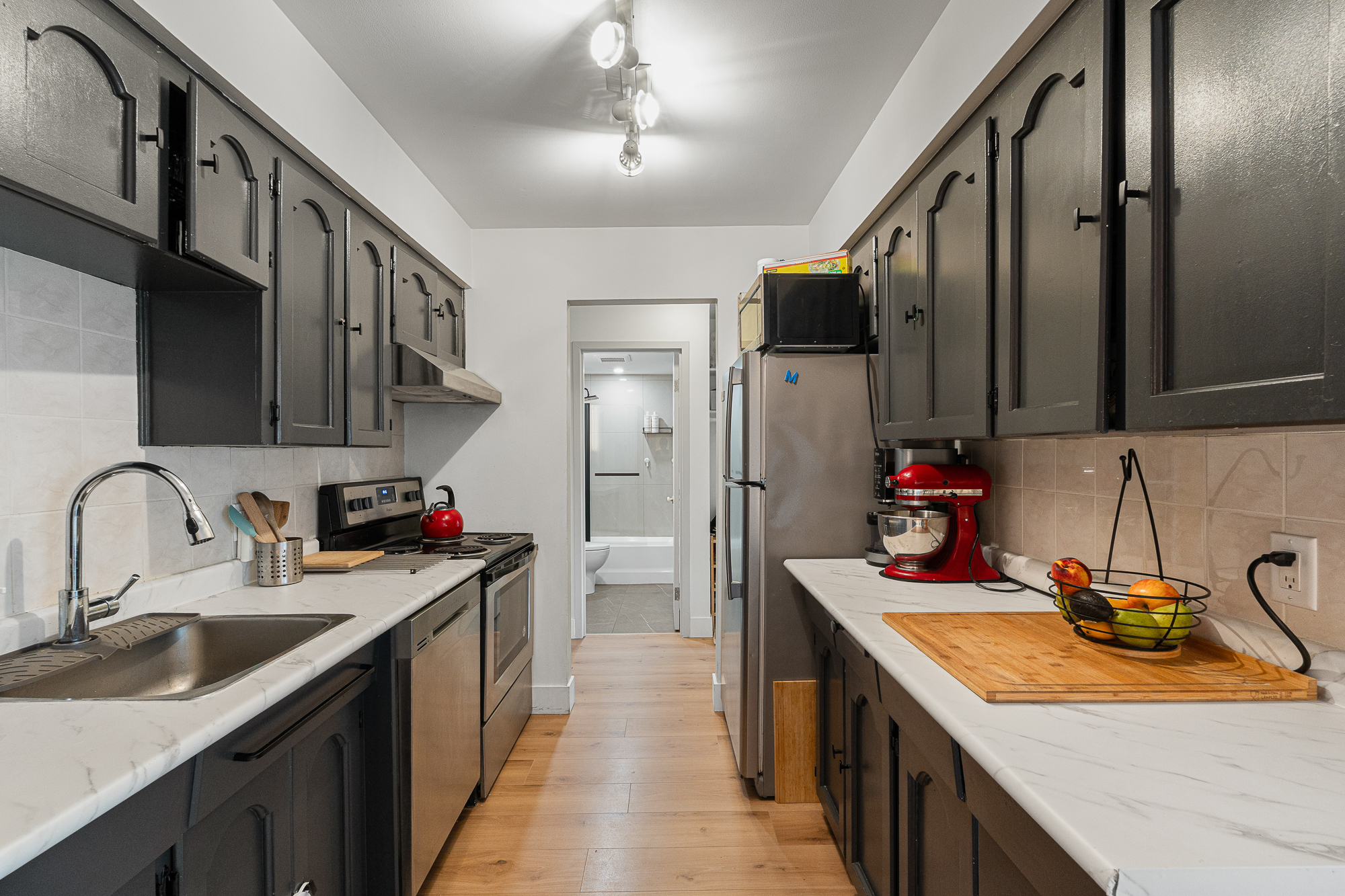 #105 - 175 E 5th Street