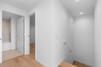 #209 – 3963 Uplands Way