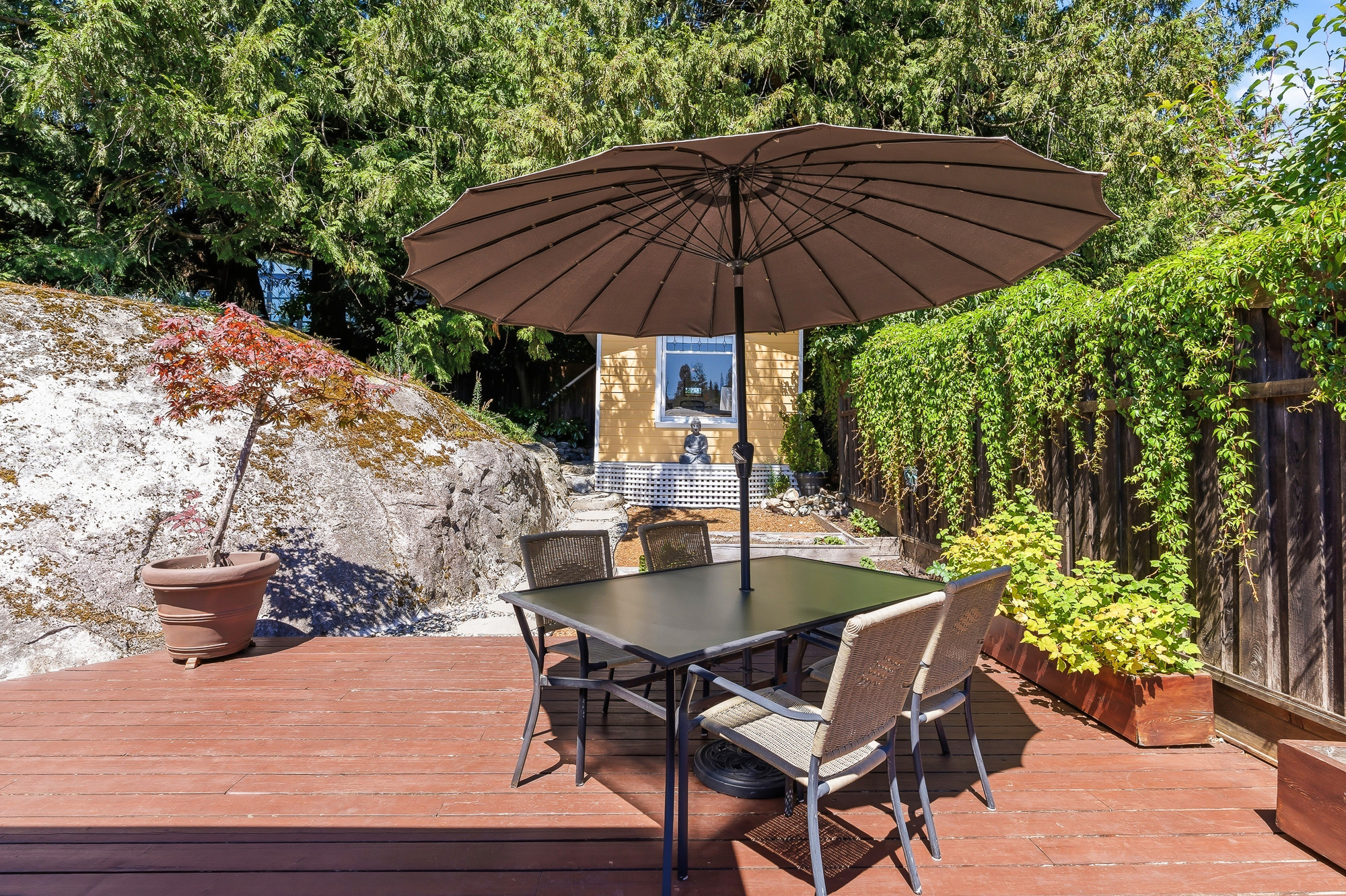 6577 Marine Drive