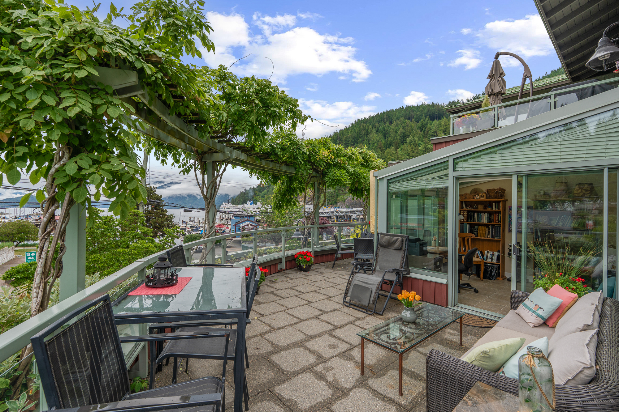 #205 - 6688 Royal Avenue