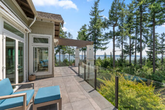 #2 – 5402 West Vista Court