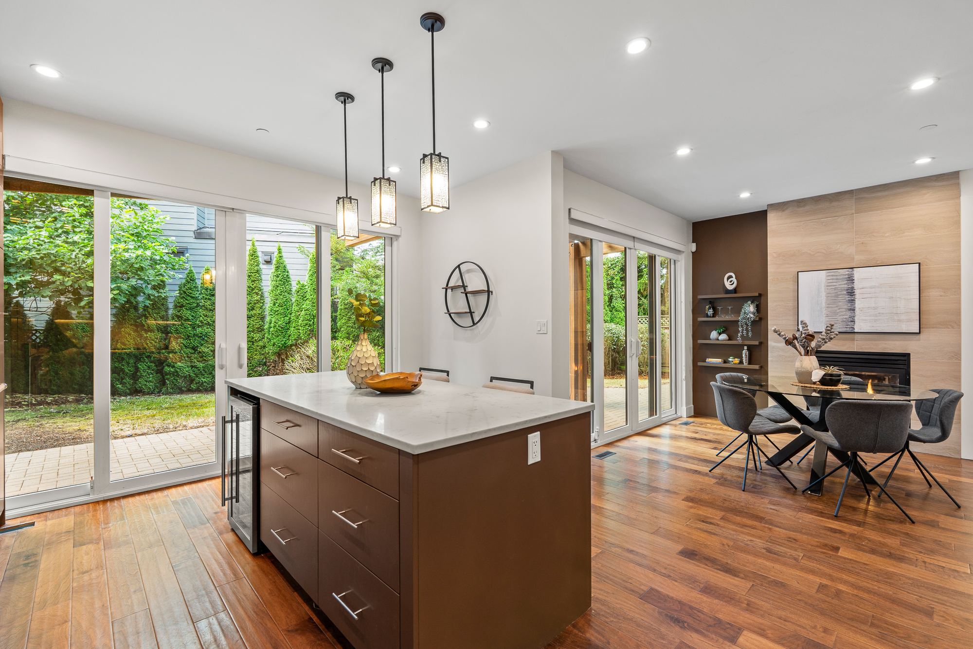 6528 Marine Drive