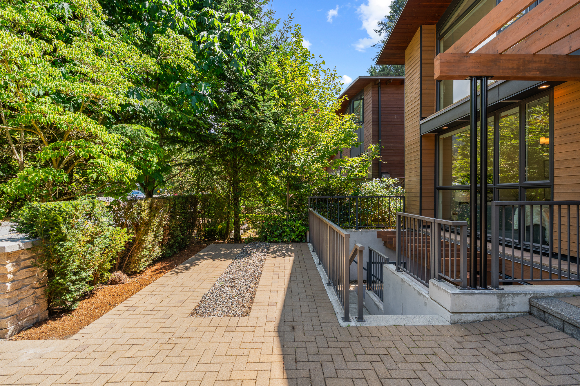 6528 Marine Drive