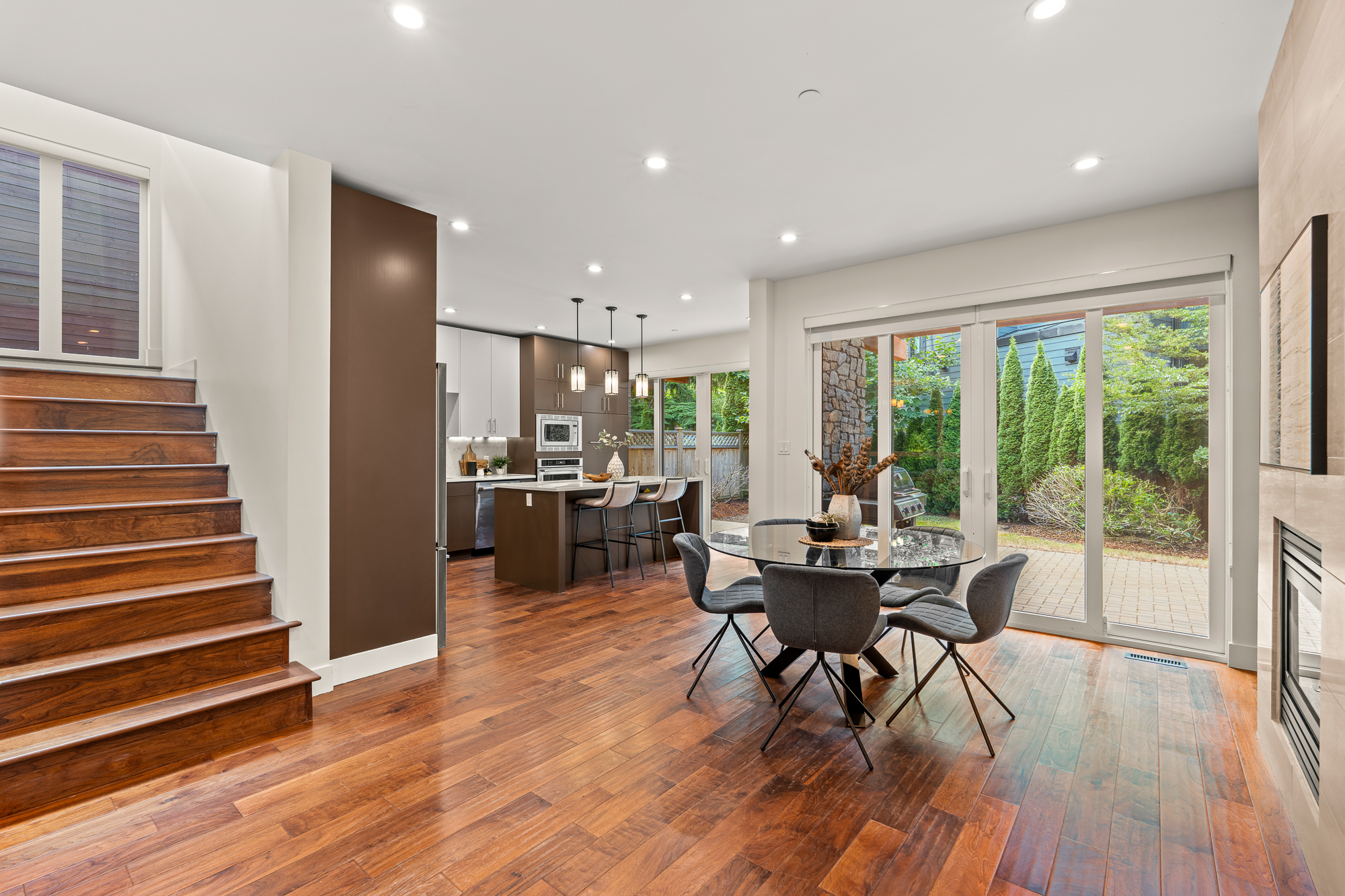 6528 Marine Drive