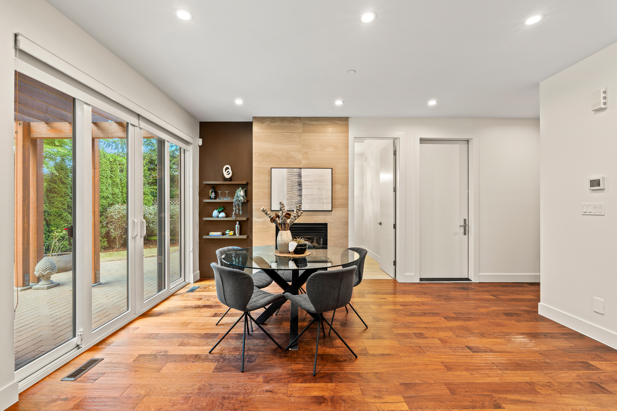 6528 Marine Drive