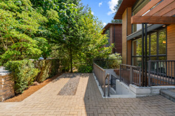 6528 Marine Drive