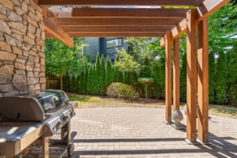 6528 Marine Drive