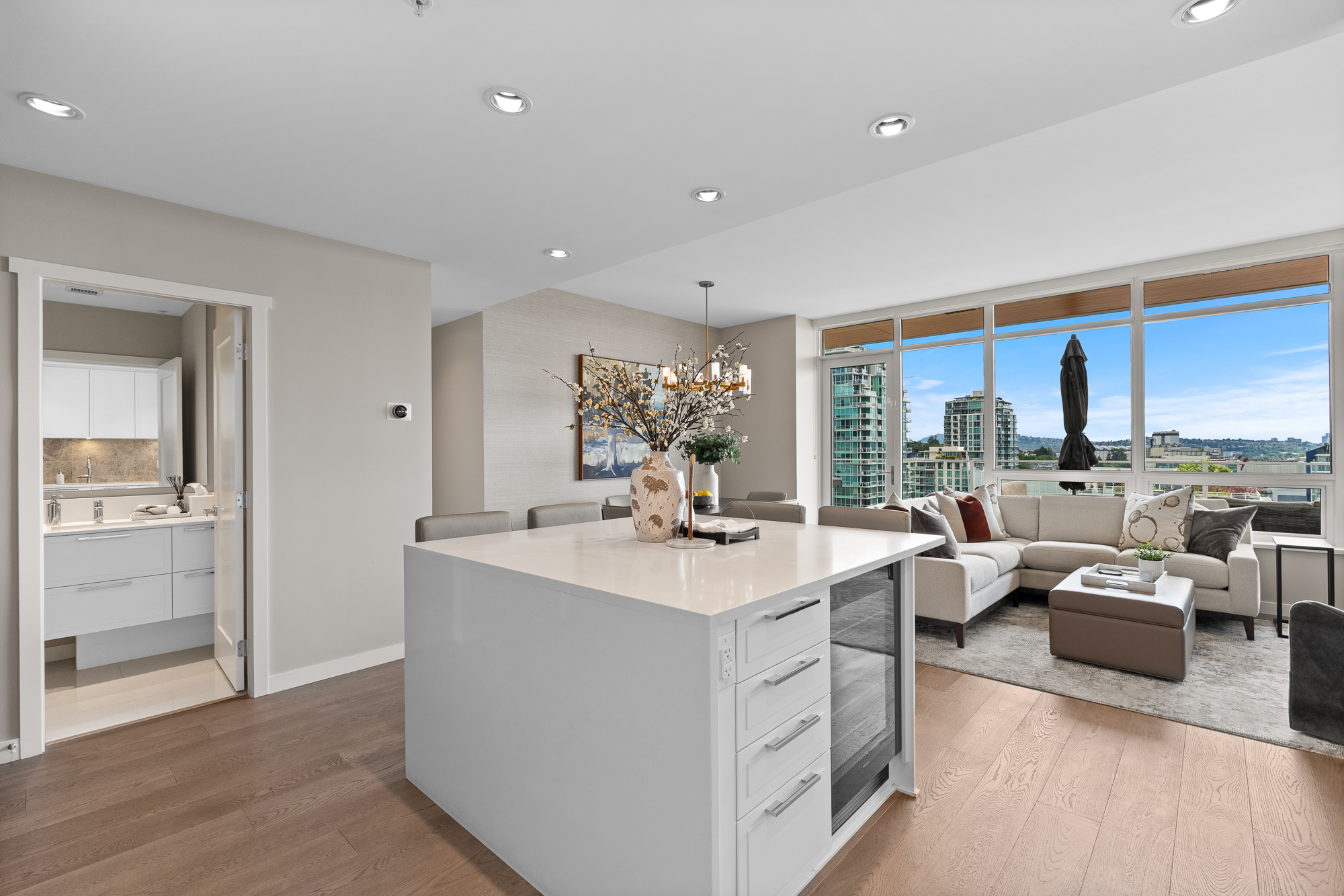 #1406 - 118 Carrie Cates Court
