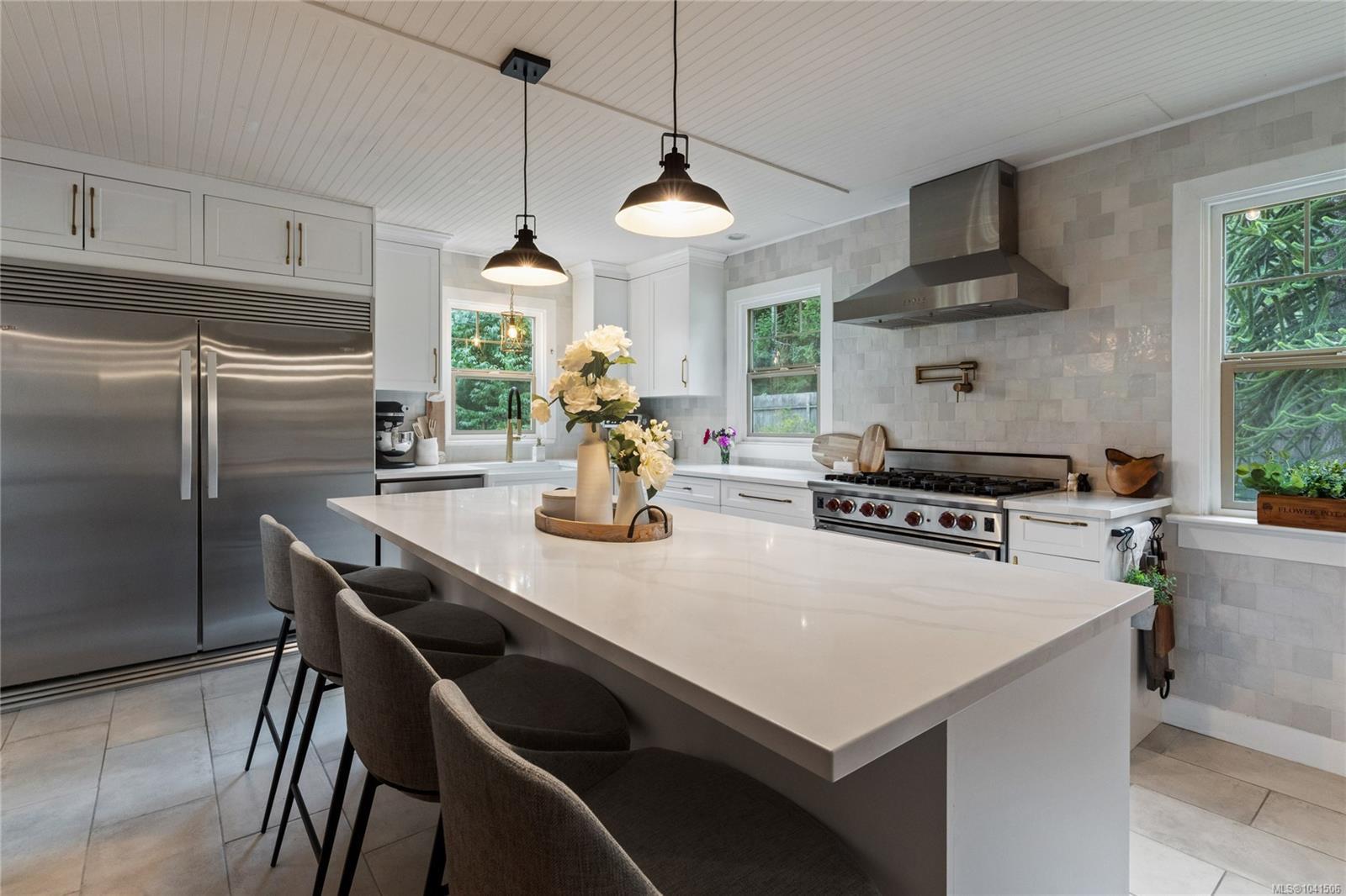 9233 Chemainus Road