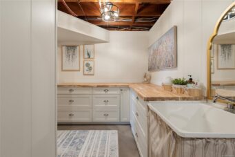 9233 Chemainus Road
