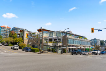 #201 - 550 17th Street